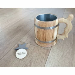 AlexandrasKreativwerkstatt Bierkrug aus massivem Eichenholz Eiche Krug Holzkrug ca. 0,5L Edelstahleinsatz, Bierliebhaber, Bierkenner