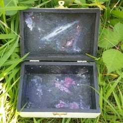 Online dear things Blumen Bauernmalerei + Galaxie Universum + Schatulle Kistchen Holzbox Schmuckkästchen