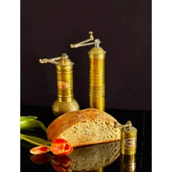 Backzubehör^Tinas Brotmagie & mehr Brotbackmischung SENSITIV, Brotmagie – glutenfrei*, ohne Zusätze, mit bestem Mehl aus der Mühle Polkenberg