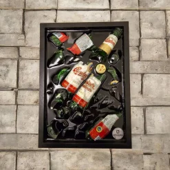 Bilderrahmen^Framepox Budweiser Wandbild • Broken Bottle Art mit Epoxidharz • Upcycling Flaschen Deko