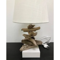 Wellenbrecher Deko Einzigartige Tischlampe aus Treibholz – Handgefertigtes Unikat mit maritimem Flair