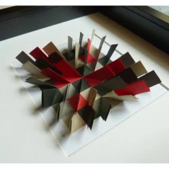 Sale mymohiki Explosion II // 3D-Wandbild aus Origami im Objektrahmen