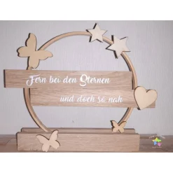 Deko-Objekte^FlyingLoveDesign Geschenk für Sterneneltern, Rahmen Stickrahmen mit Spruch, Schmetterlingen und Blumen, Sternenkind an Erinnerung, perso