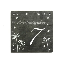 Best Schieferheld Handbemalte Schiefertafel Hausnummer mit floralem Motiv & Schmetterlingen – individuell personalisierbar, individuelles Einzugsgeschenk für Familien