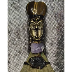 Esoterik^JulesWitchMagic Hexenbesen zur Reinigung mit Tigerauge, Beige/Brauner Heilstein, Eulen Ornamenten wunderschön verziert, Deko, Geschenk