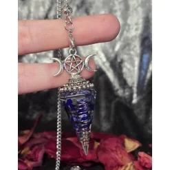 Esoterik^JulesWitchMagic Kristall-Pendel zum Wahrsagen | Blauquarz-Pendel, 29,5 cm, Mondphasen-Aufsatz, Schutzsymbol, Heilstein-Kristall