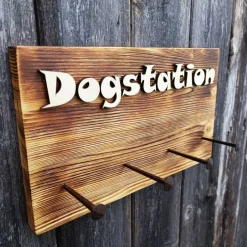 Holzdeko-Isny Leinengarderobe Hundegarderobe Leinenparkplatz