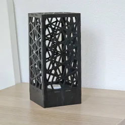 ARLUMA Moderne Geometrische Holzlampe – Kabellos mit Timerfunktion – Nachttischleuchte – Sanftes Licht – Dekorative Tischleucht