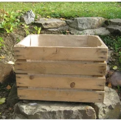 Hot Timbert Rustikaler KAMINHOLZKORB aus einer alten OBSTKISTE Kaminholzregal Jute-Einlage Altholz VINTAGE Kiste Aufbewahrung Einkaufskorb Zeitungskorb