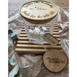 AlexandrasKreativwerkstatt Vorratsglas mit Holzdeckel, personalisiert, Geschenk Abschied Erzieher/Erzieherin, Lehrerin, Dankeschön, Hebamme, Tagesm